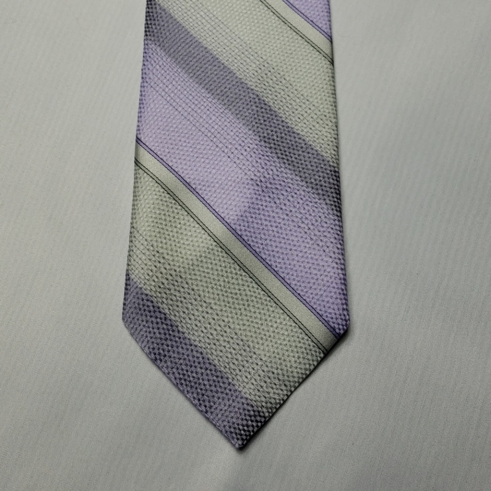 Henri Christian Necktie Lavender/Gray Stripe